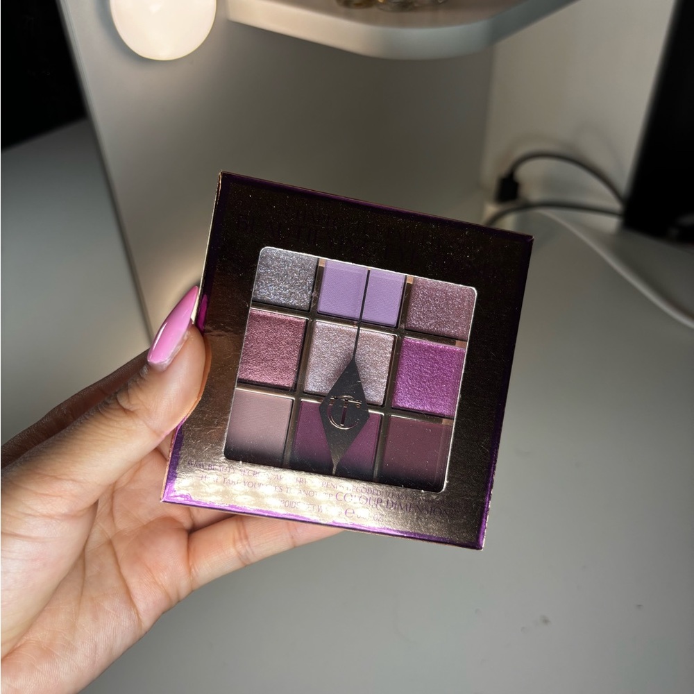 Charlotte Tilbury’s Digital Lilac Beautifying eye palette